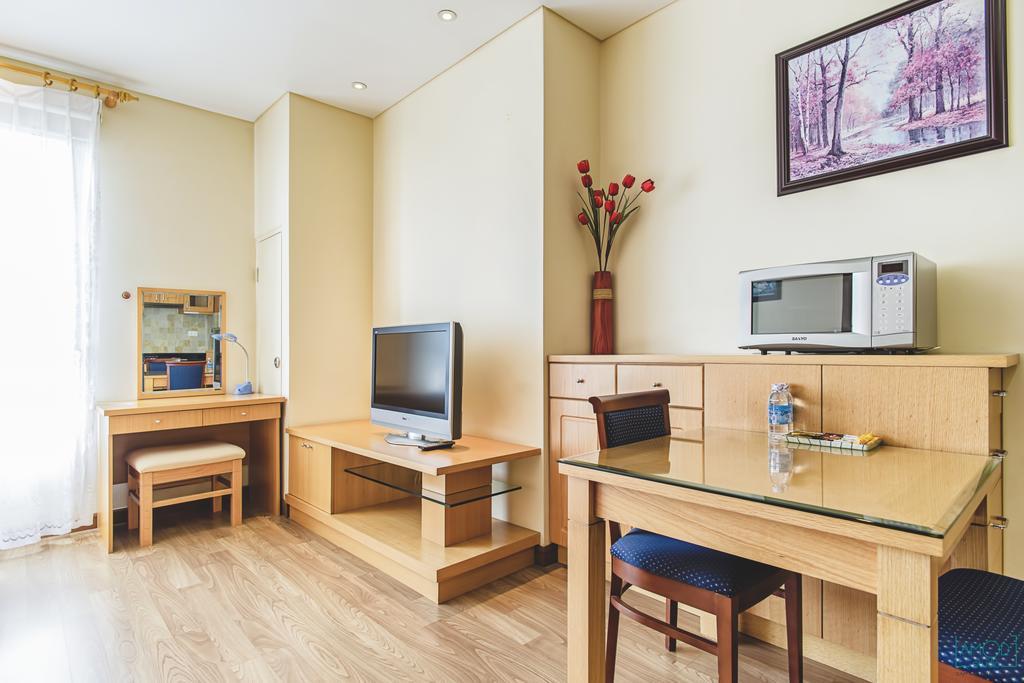 Lancaster Ho Chi Minh Serviced Apartment Official Номер фото
